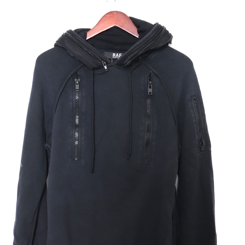 RAF BY RAF SIMONS ジッププルオーバーパーカー ブラック XS RAF BY RAF SIMONS マルチジップパーカー - メルカリ