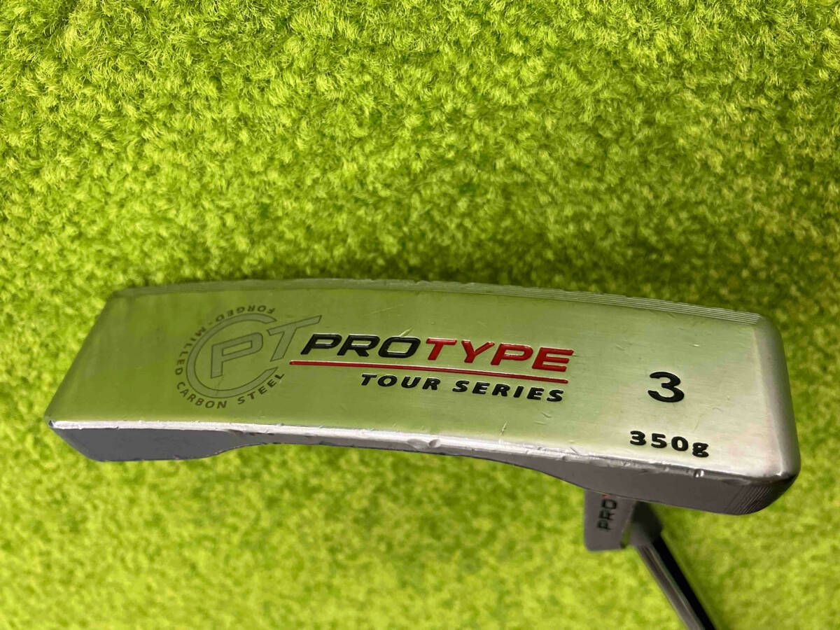 オデッセイ odyssey PROTYPE TOUR SERIES パター