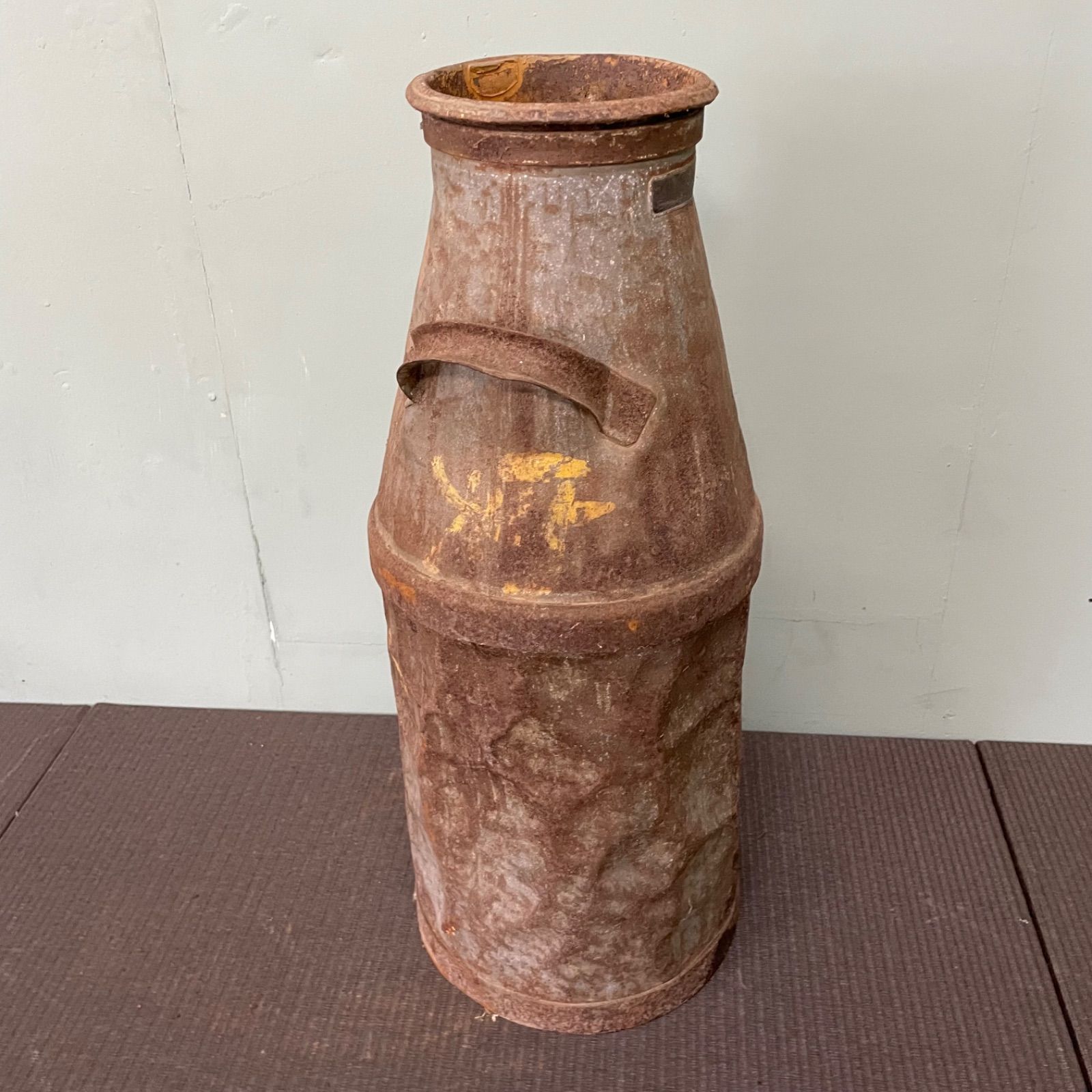 アンティークミルク缶　牛乳缶　ガーデニング雑貨　レトロミルク缶　牛乳缶 ♭ ガーデニング 古民具 ミルク缶 高さ64cm 牛乳缶 昭和レトロ