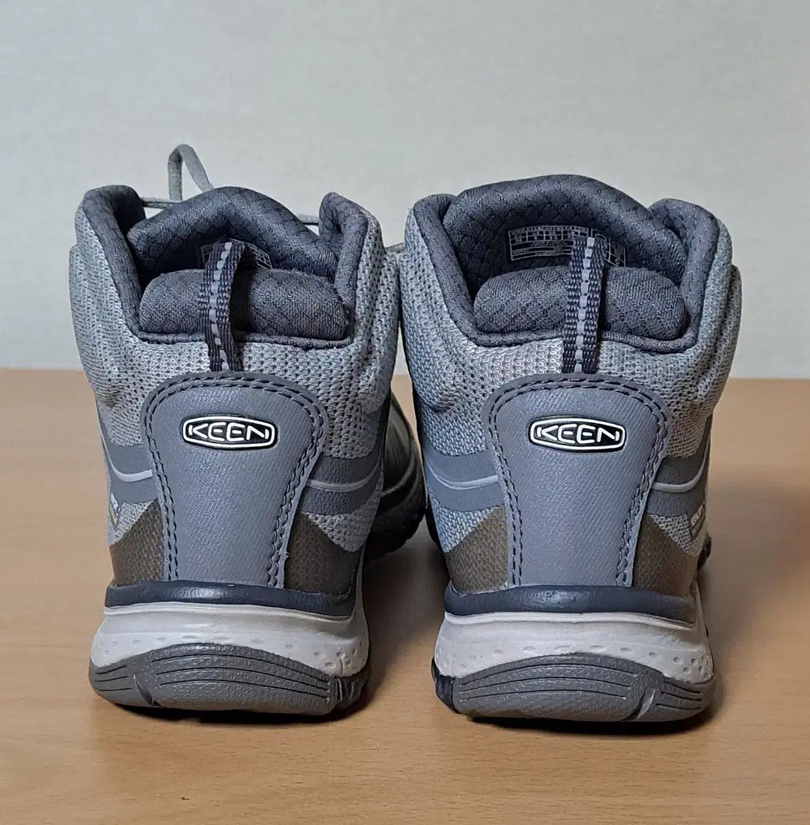 キーン 約225-230 テラ ド ラド ミッド ウォーター プルーフ 登山靴 OLIVEOS_COM_TR