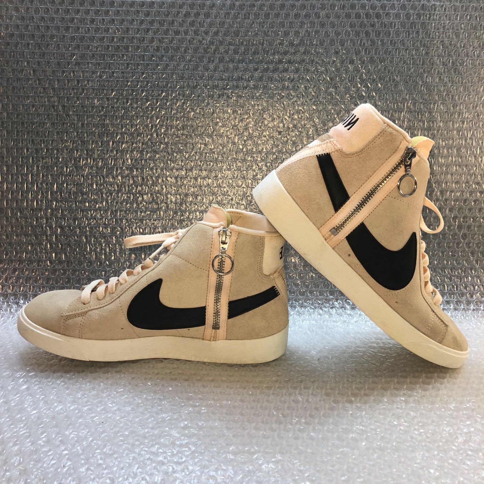 NIKE BLAZER MID REBEL/BQ4022　ブレーザー　24.5cmスニーカー　サイドジップ　チャック　アシンメトリー　ハイカット