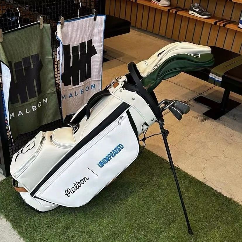 Malbon UNDERFEATED ゴルフバッグ キャディバッグ ホワイト Malbon golf キャディバッグ ヘッドカバー付き ゴルフバッグ