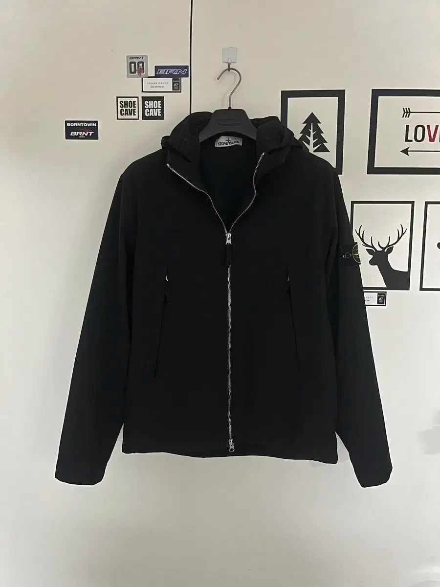 STONE ISLAND ストーンアイランド ソフトシェル ウインドブレーカー M