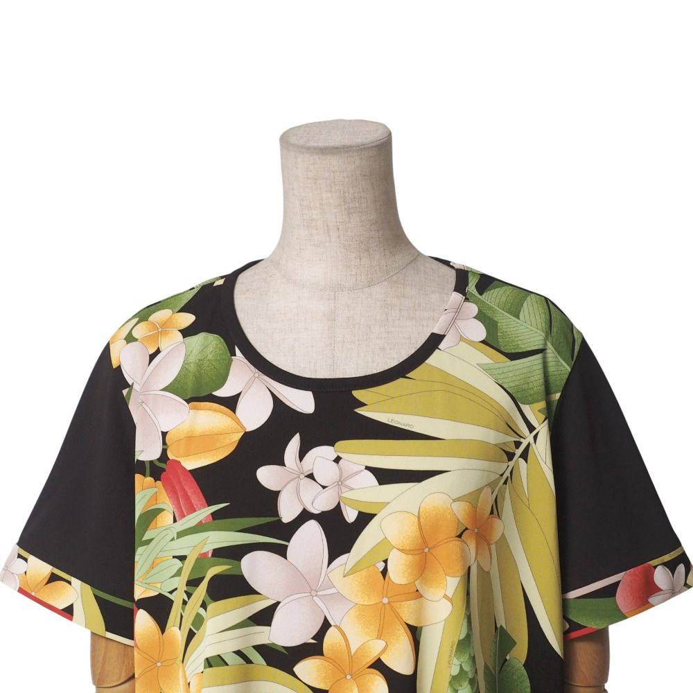 □美品□LEONARD レオナール カットソー サイズ44 半袖 Tシャツ □美品□LEONARD レオナール カットソー サイズ44 半袖 Tシャツ