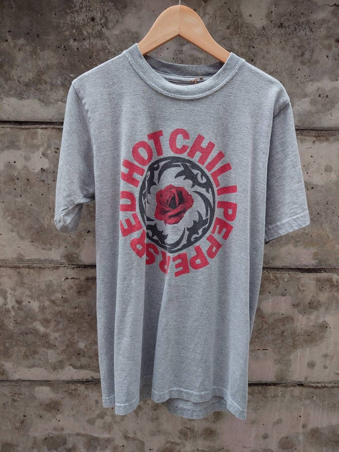 レッドホットチリペッパーズ ROSE AZTEC バラ 薔薇 ロゴ Tシャツ RED HOT CHILI PEPPERS レッドホットチリペッパーズ レッチリ T