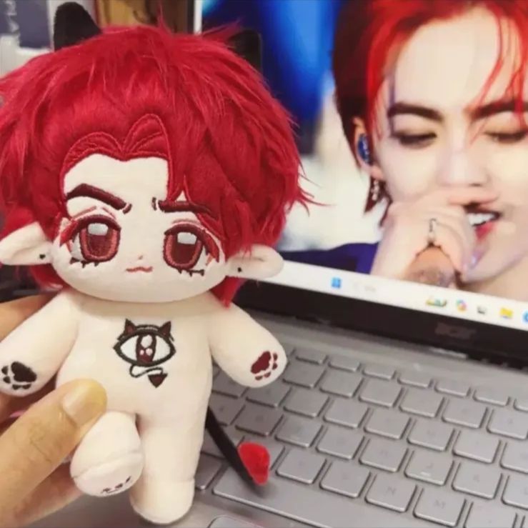 エスクプス ぬいぐるみ 10cm 新品 マスター セブチ svt - メルカリ