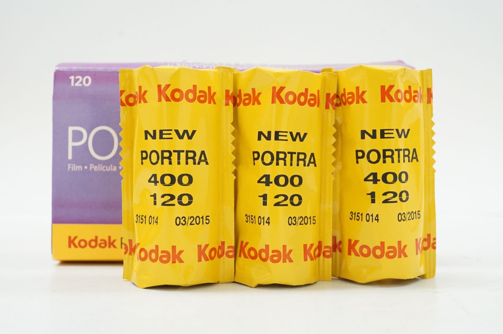 C051737)期限切れ Kodak Portra 400 120フィルム 3本 新品未開封