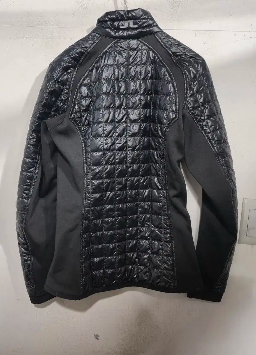 J リンドバーグ ゴルフ 軽量ダウン LLC-HASEGAWATOSO_COM