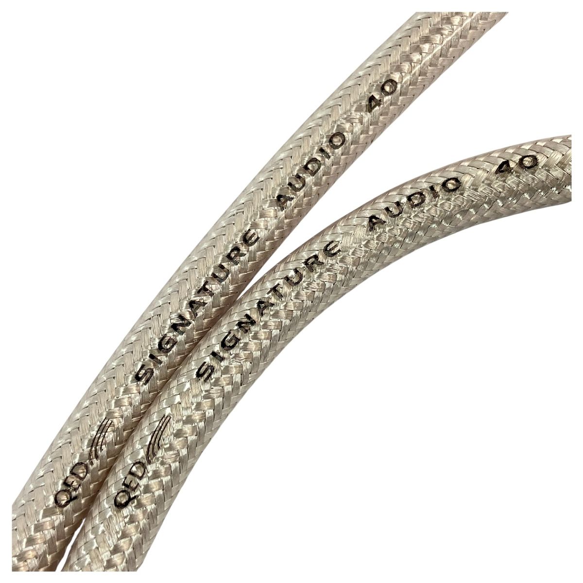 QED SIGNATURE AUDIO 40 RCAケーブル ペア 0.7m カーオーディオ オーディオ 音響機材 N10499049