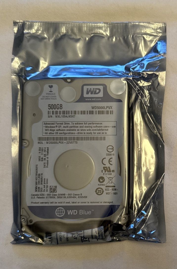 Western Digital WD5000LPVT 500GB SATA ハードドライブ