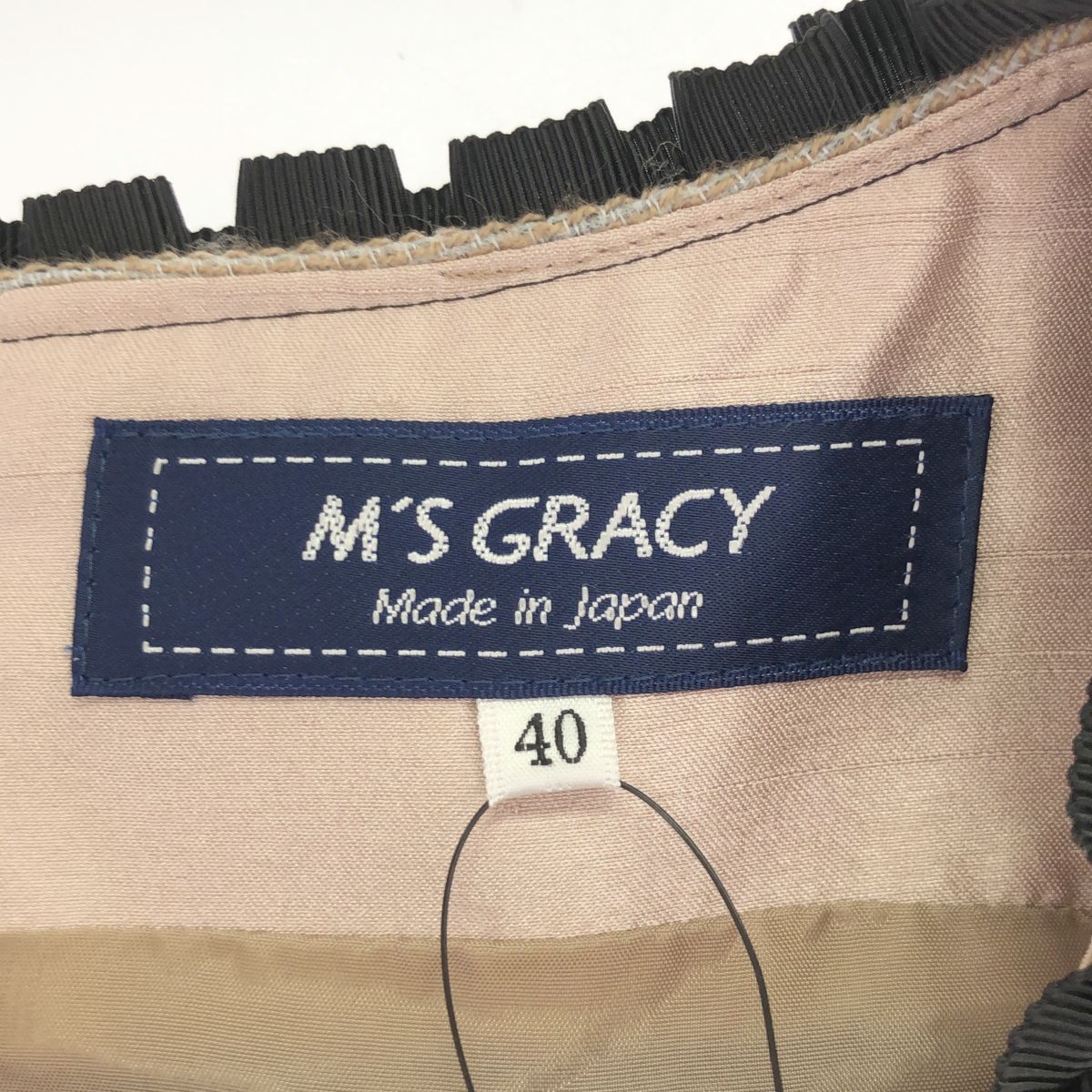 【M'S GRACY】 花柄ノースリーブワンピース サイズ9 エムズグレイシー】花柄ワンピース ネイビー系 サイズ9 M'S