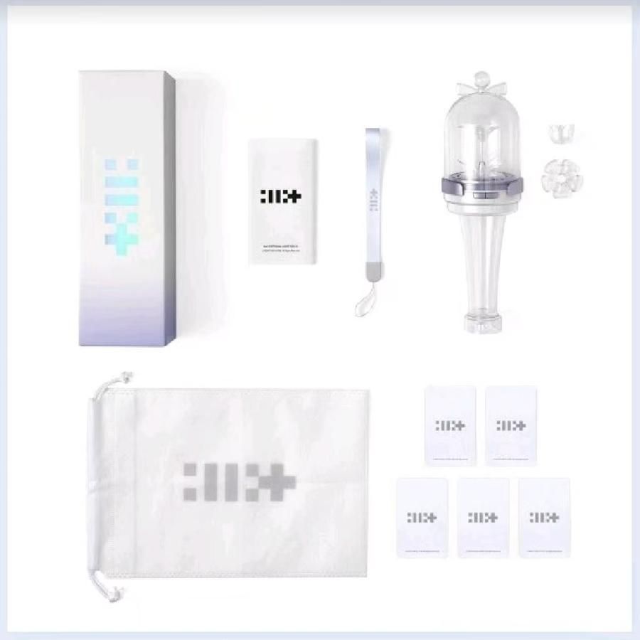 illit　ペンライト　公式　箱付き　ウォンヒ　イロハ　モカ　ミンジュ　ユナ illit ペンライト 公式 箱付き ウォンヒ イロハ モカ ミンジュ
