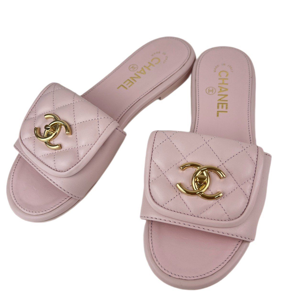 CHANEL シャネル シャネル サンダル ミュール CCロゴ キルティングビーチサンダル ラムスキン Pink ピンク ビーチサンダル