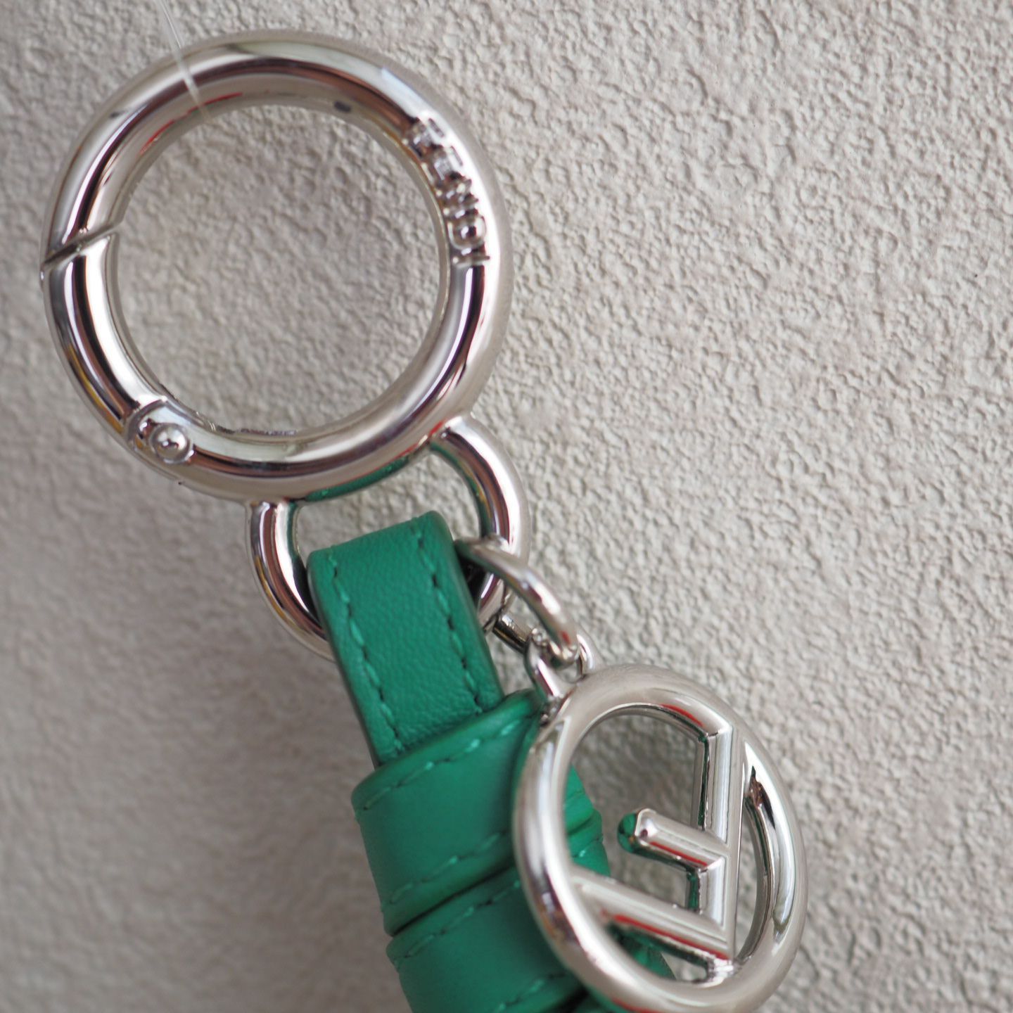 極美品】FENDI チェリー CILIEGIE キーホルダー ミンクファー