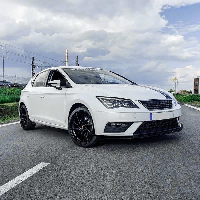 メンズ向けスポーティ外装｜SEAT Leon MK3.5 2017-2019 標準モデル フロントリップスポイラー ABS製 カスタムパーツ