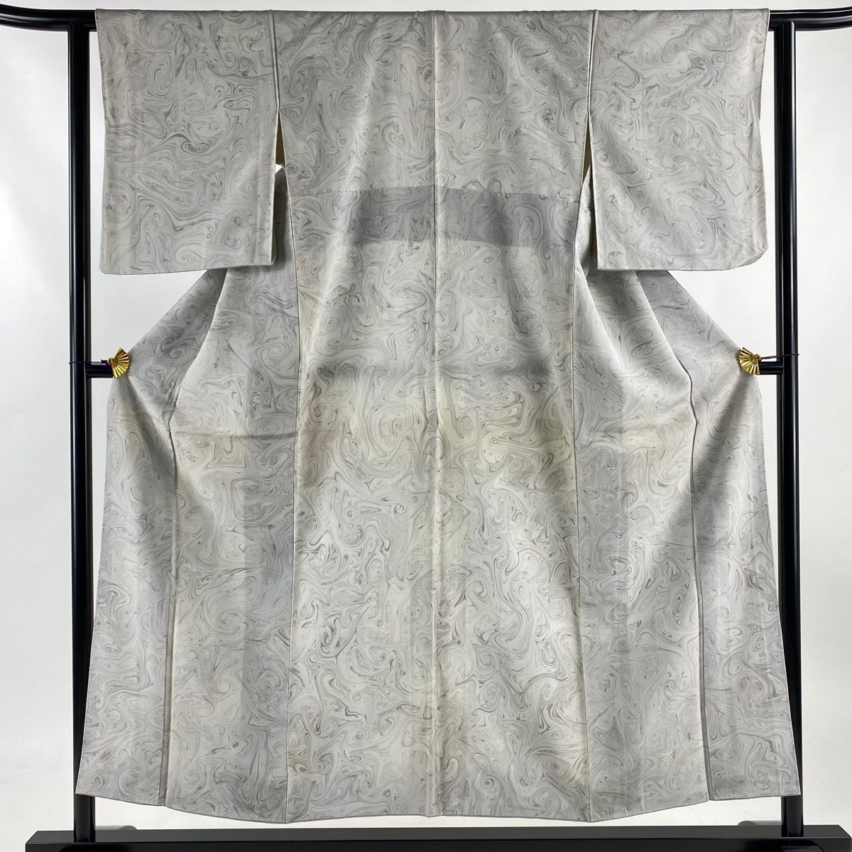 小紋 身丈152cm 裄丈63cm S 袷 墨流し 灰色 正絹 名品 【中古】 - メルカリ 