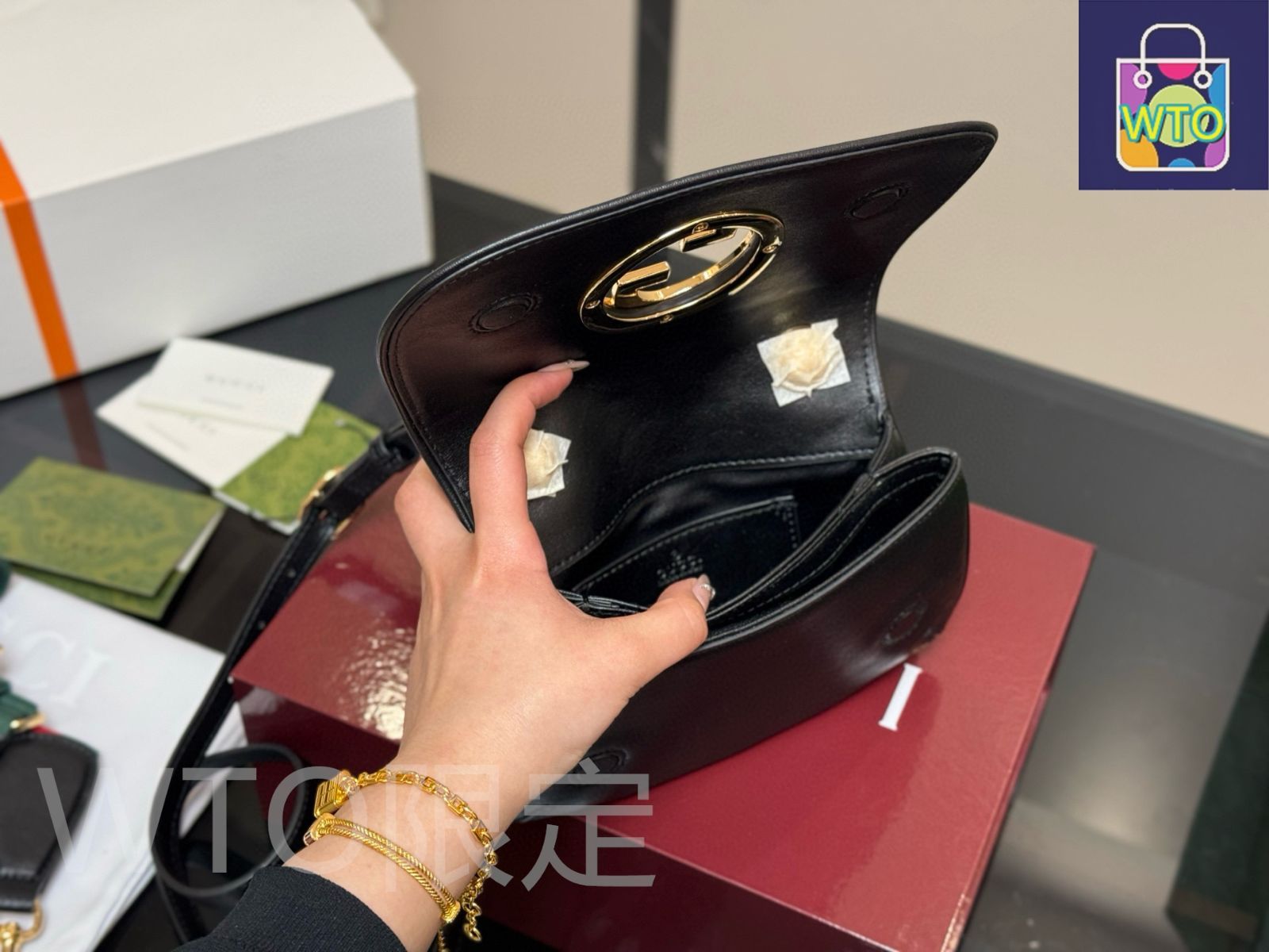 ∞直営買付∞グッチブロンディかっこよさ漂うフリンジショルダー ∞直営買付∞グッチブロンディかっこよさ漂うフリンジショルダー