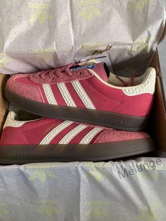 GAZELLE INDOOR