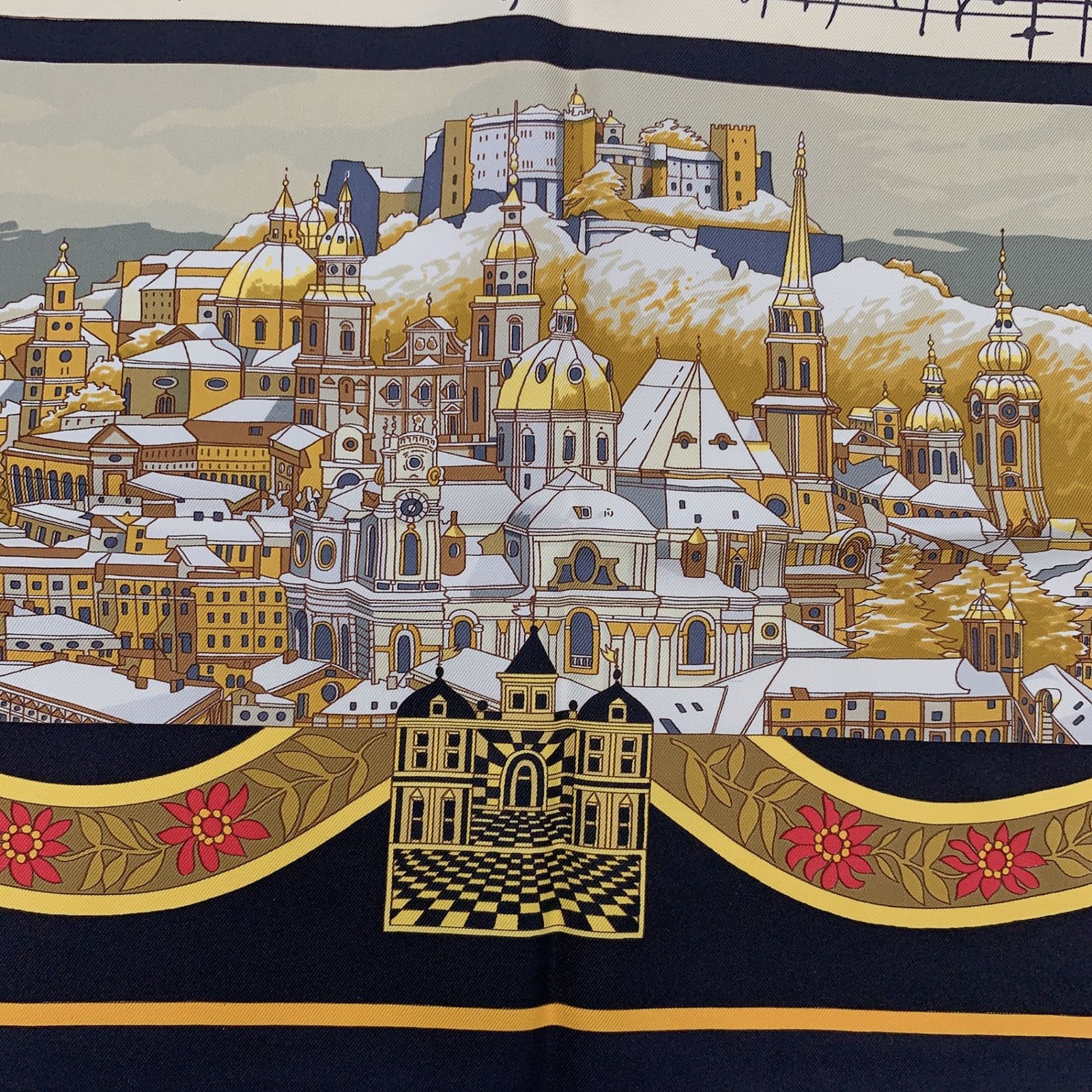 美品 エルメス スカーフ カレ90 ザルツブルグにて シルク100％ エルメス スカーフ カレ90 IN SALZBURG ザルツブルグにて シルク