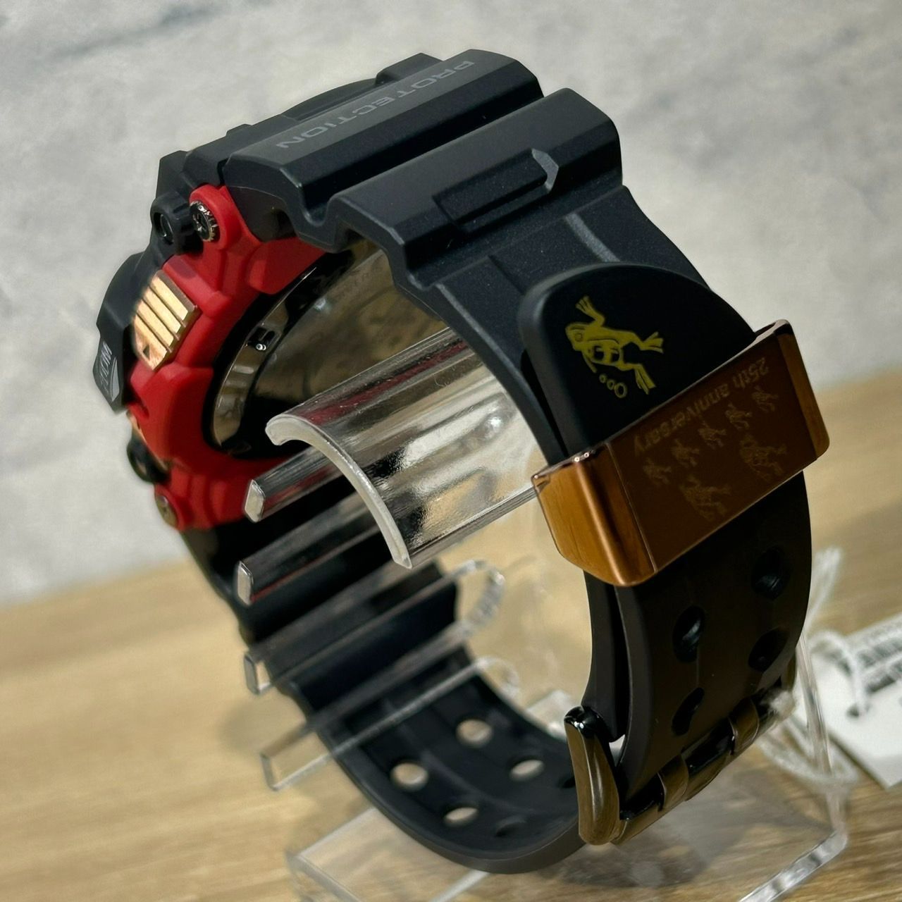 G-SHOCK フロッグマン GWF-1035F-1JR マグマ蛙　35周年 G-SHOCK 35周年のラストを飾るマグマオーシャン入荷！GWF-1035F