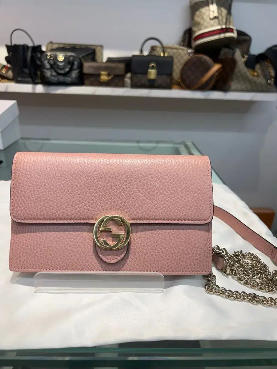 510314 GUCCI グッチ インターロッキング GG woc チェーンバッグ クロスバッグ ピンク