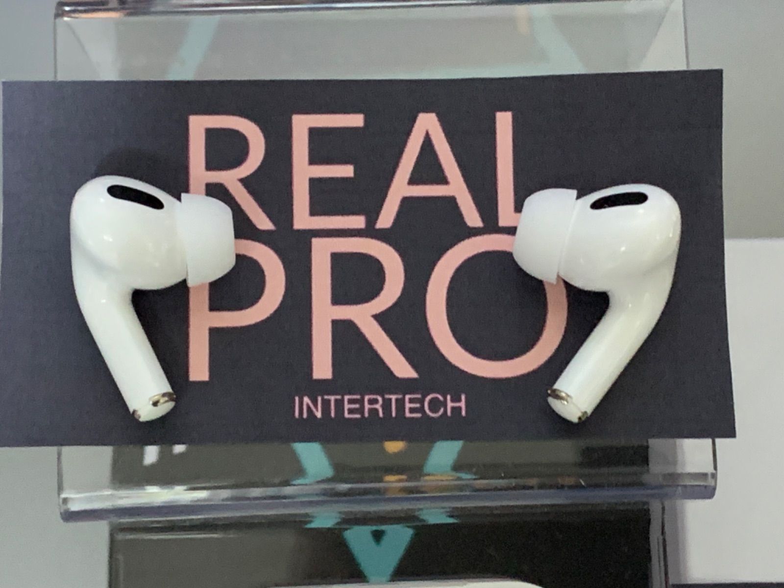 2個セット　Real Pro 1 ワイヤレスイヤホン ノイズキャンセリング Bluetooth 5.3 イヤホン 低遅延・ハイクオリティサウンド コンパクト・軽量設計 防水仕様 瞬時ペアリング タッチ操作 片耳・両耳対応 Airpods Pro互換品