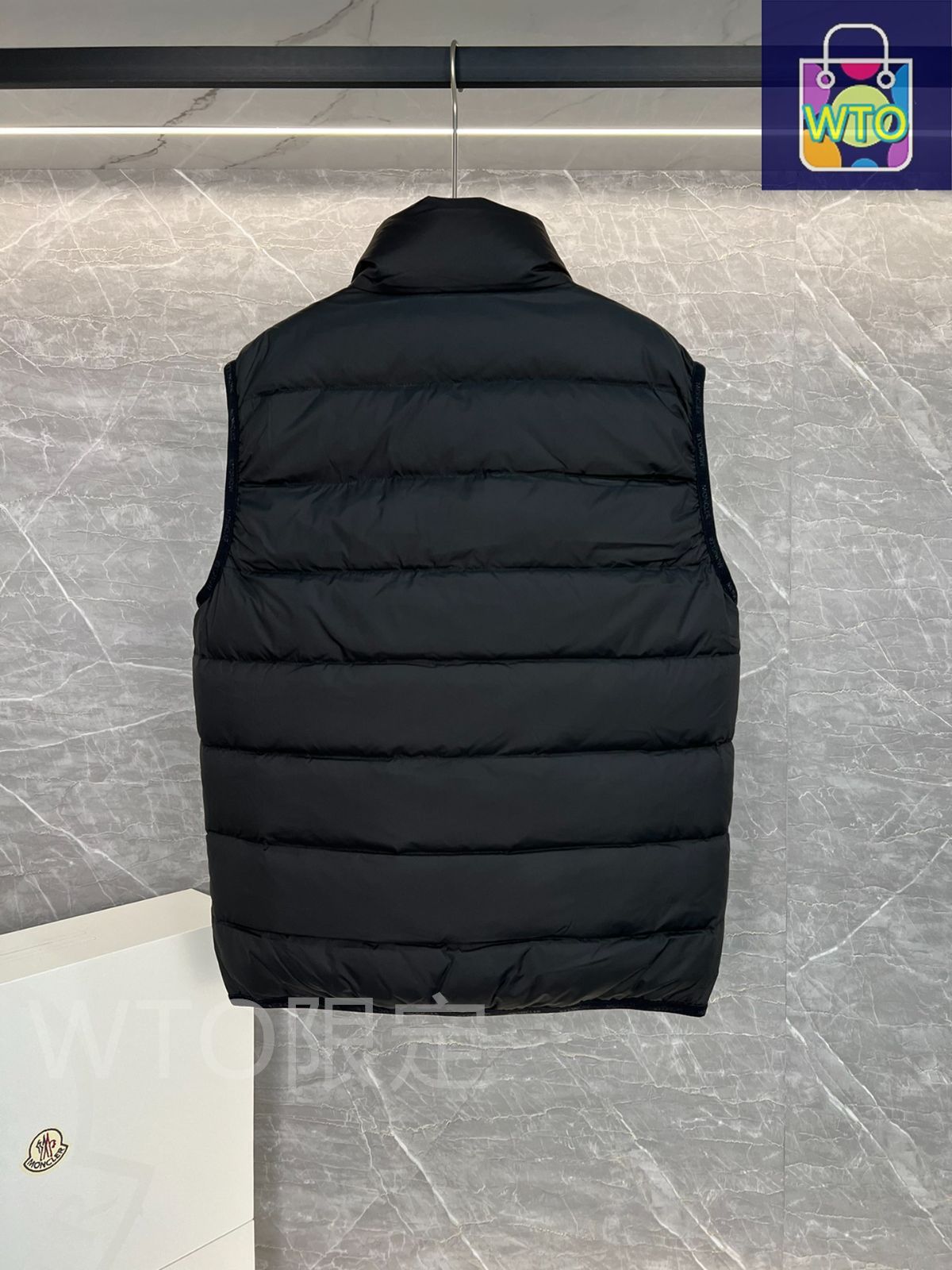 関税負担なし☆MONCLER グルノーブル アローラ ダウンベスト MONCLER GRENOBLE☆関税込☆Arolla フード付き ダウンベスト
