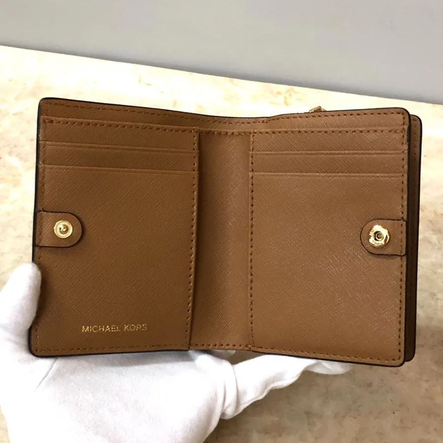新品　マイケルコース　二つ折り財布　財布　ブラウン　レザー マイケル マイケル コース MICHAEL MICHAEL KORS ☆$98 MK