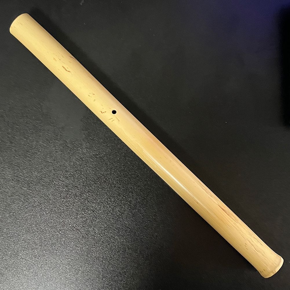 ケーナ（QUENA) アンデスの民族楽器 G管 左3指右3指使い手の