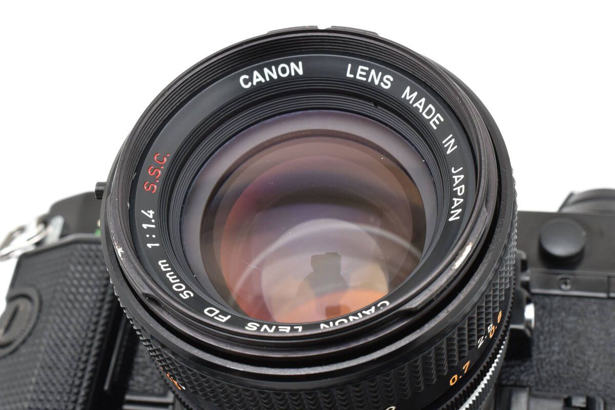  シャッター鳴きなし モルト交換済 キヤノン Canon AE-1 PROGRAM FD 50 mm F 1.4 s.s.c. W 0982 AW 2331 一眼レフカメラ(フィルム) フィルムカメラ