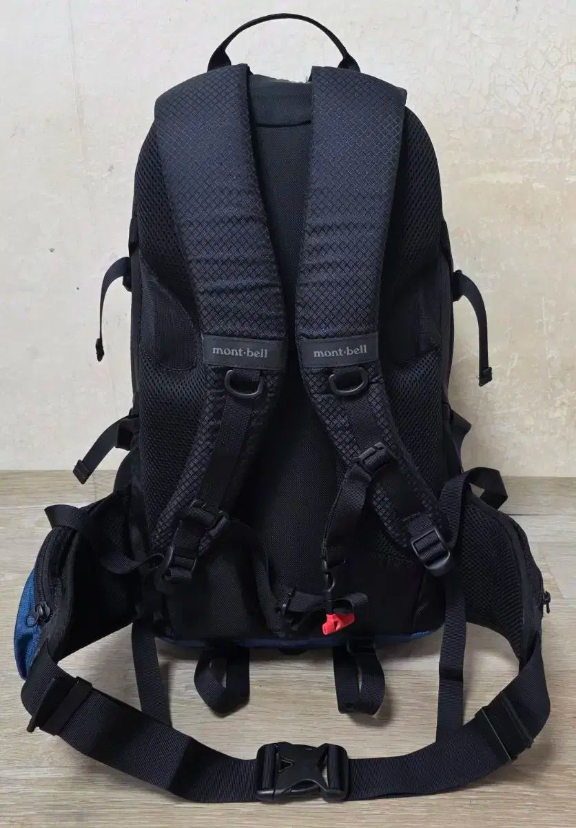 30 登山リュック