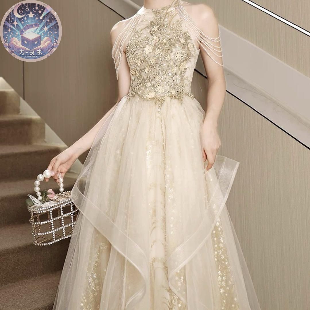 お花のデザインが可愛い フリルスカートのイブニングドレス お花の