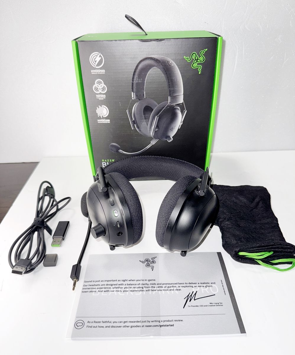 HY】【】【美品】Razer BlackShark V2 Pro ワイヤレスゲーミングヘッド 