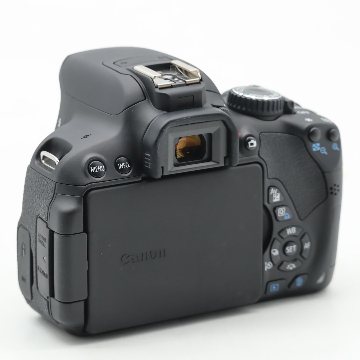 ショット数22,668回】Nikon D5600 ボディ