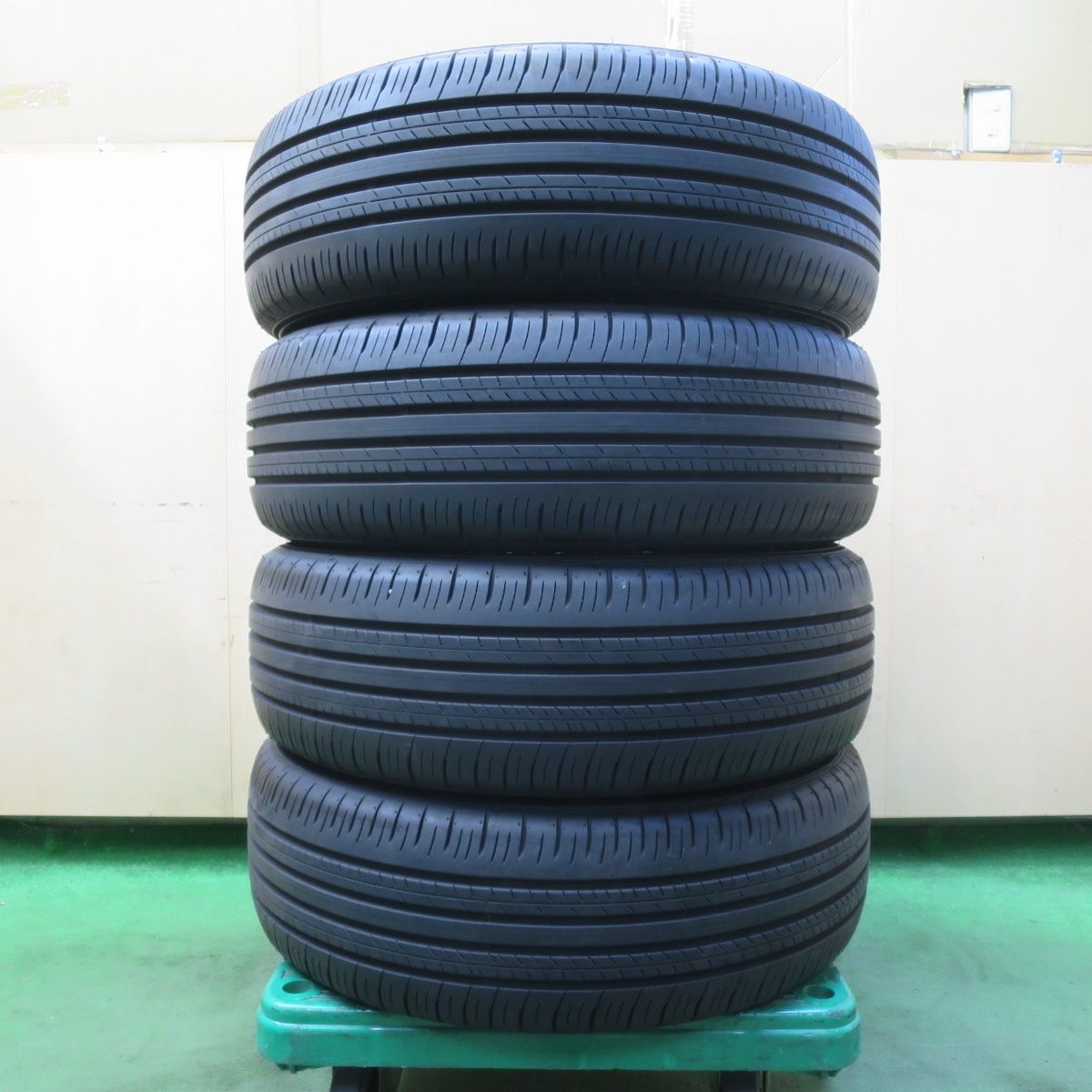 225/60R18 DUNLOP GRANDTREK PT30 新車外し DUNLOP GRANDTREK PT30 225/60R18 新車外し 24年 新車外し ダンロップ