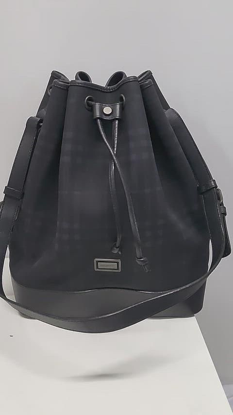 バーバリー クラシック チェック柄 巾着バッグ