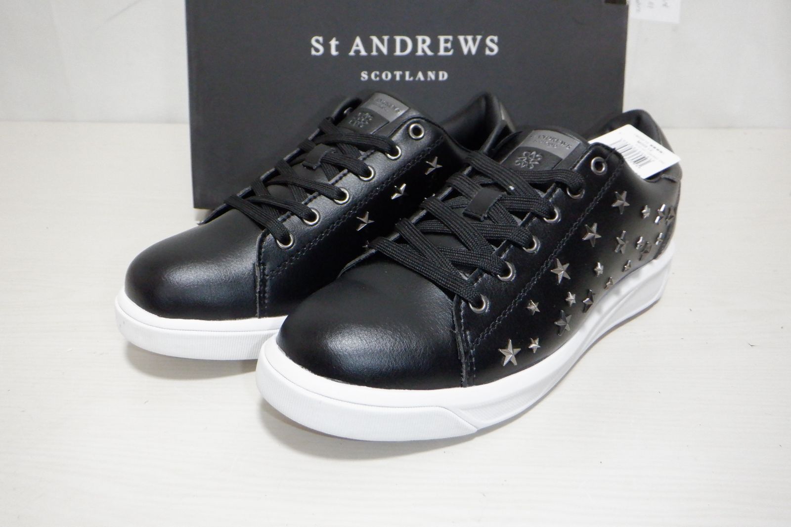 St ANDREWS スパイクレス ゴルフシューズLLサイズ　定価37,400円 St ANDREWS ゴルフシューズ スタッズ スパイクレス サイズ(LL