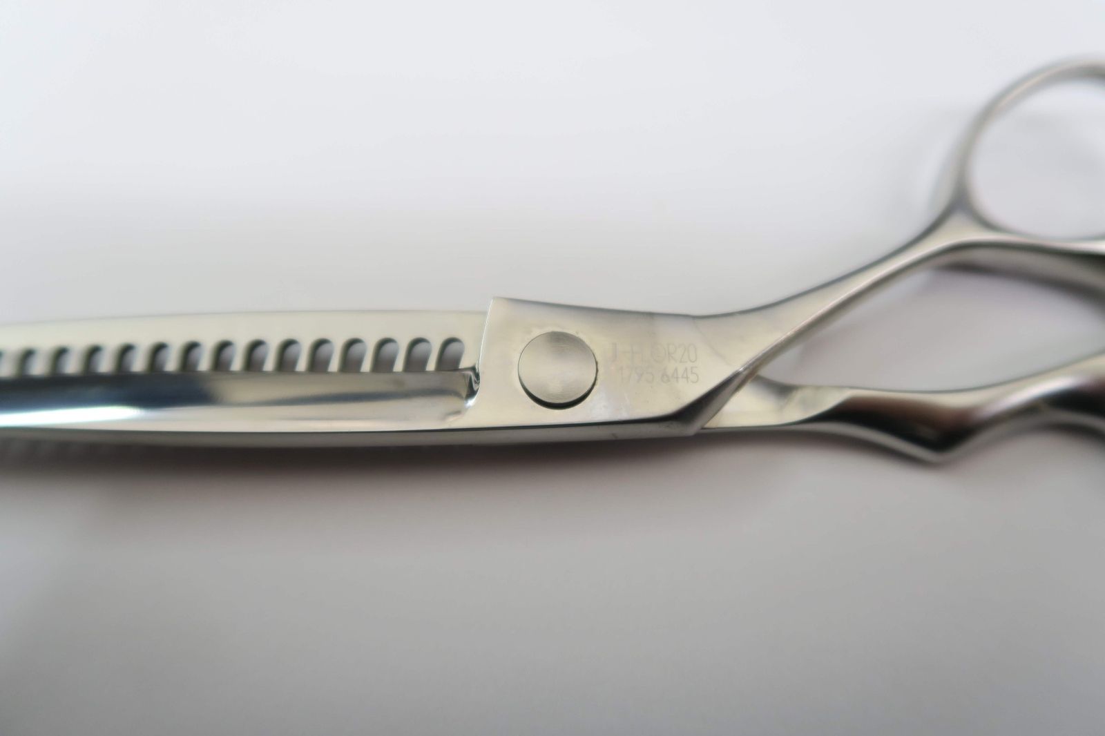 シザーズジャパン 柳刃 6インチ 右利きシザー 美容ハサミなら飛燕