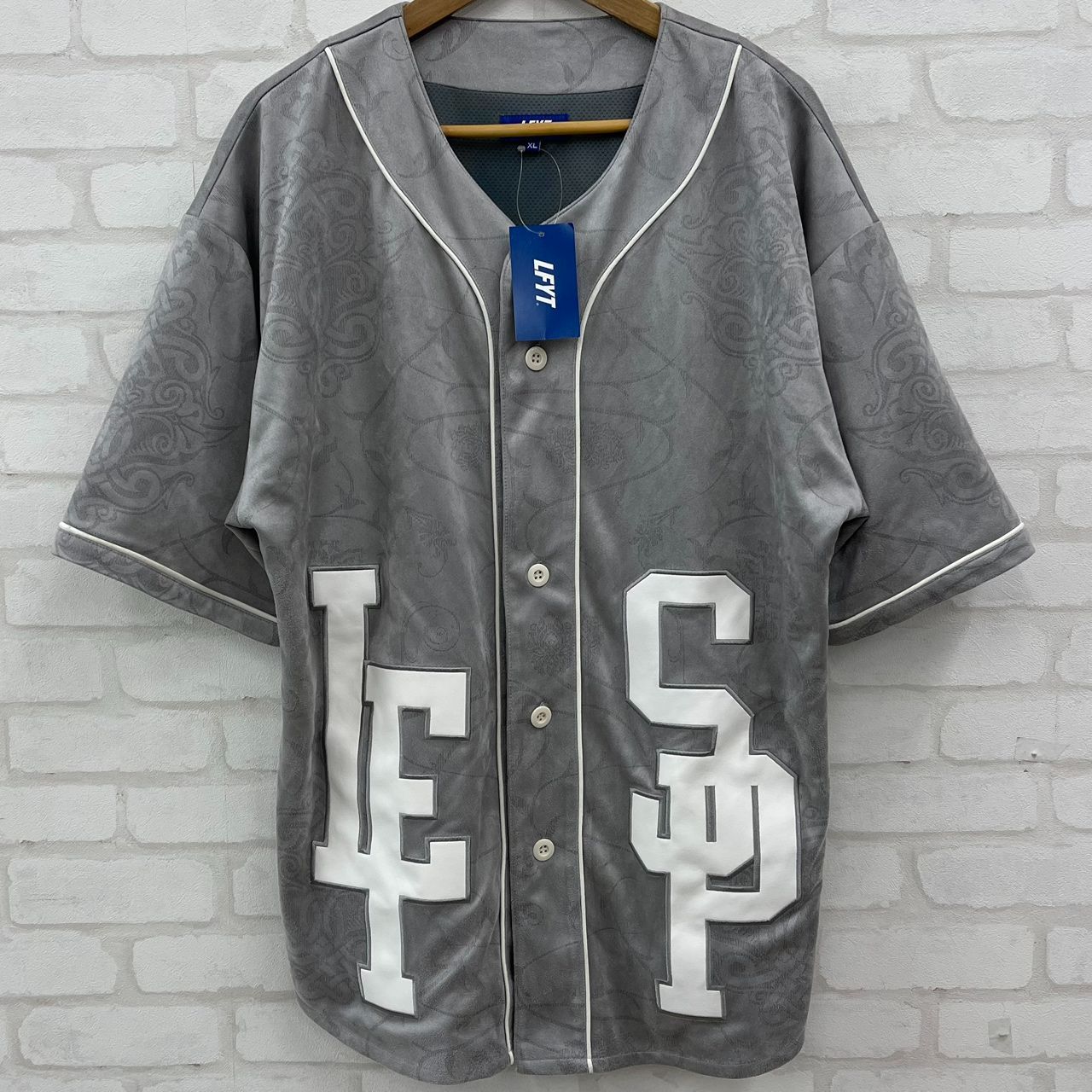 【XL】ラファイエット サンプルズ ベースボール シャツ/LFYT × SAMPLES SUEDE BASEBALL SHIRT SHORT/野球 半袖 トップス 花 総柄 スエード スウェード ポリエステル/ 服飾 (68-2025-0211-KO-001)
