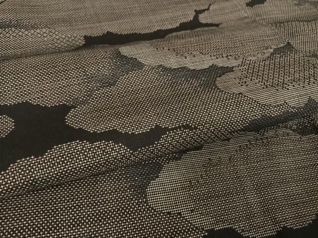 平和屋着物○本場大島紬 150亀甲 雲文 正絹 逸品 未使用 AABA2651np