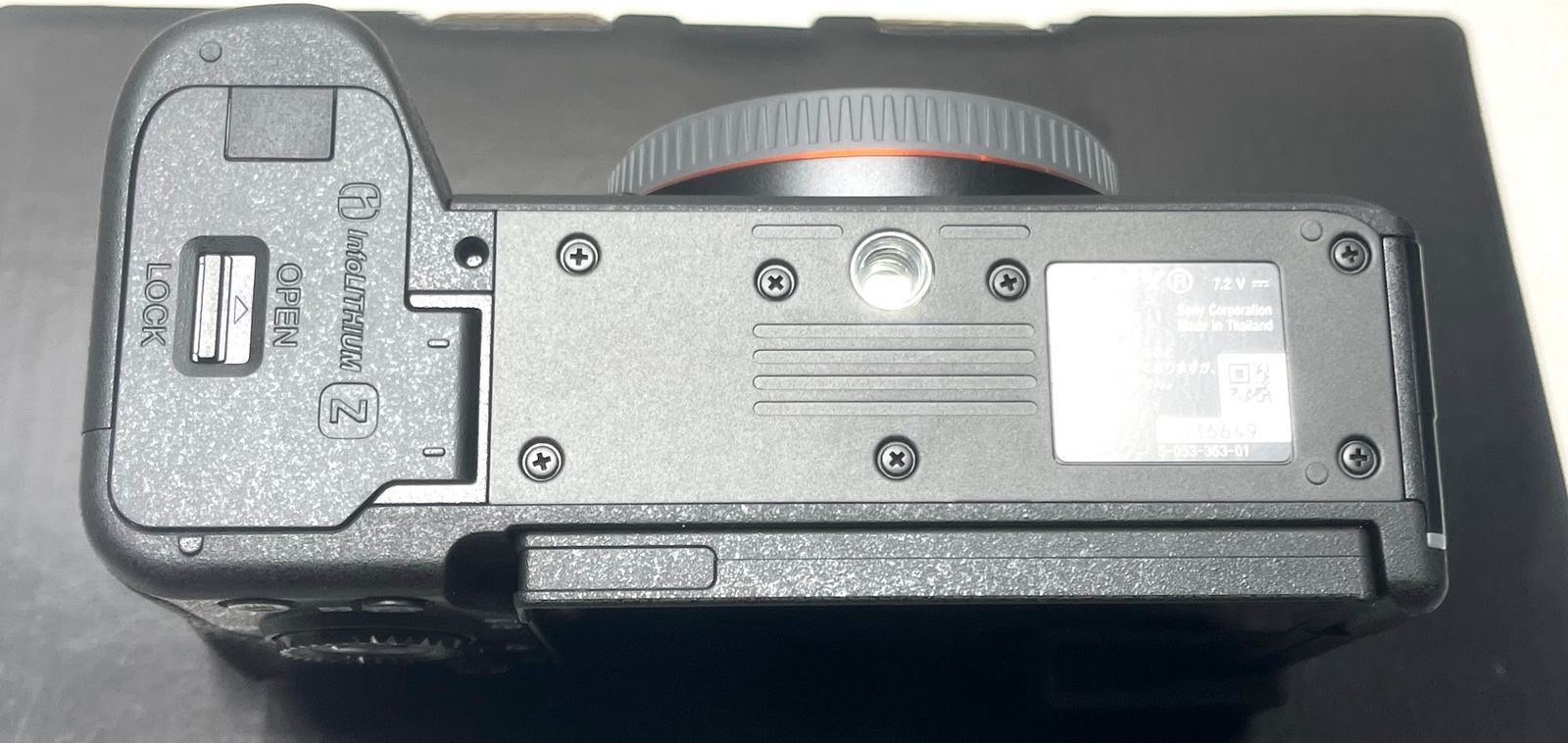 SONY ミラーレス一眼カメラ シルバー Amazon | 【整備済み品】 ソニー ミラーレス一眼 α6400 ボディ