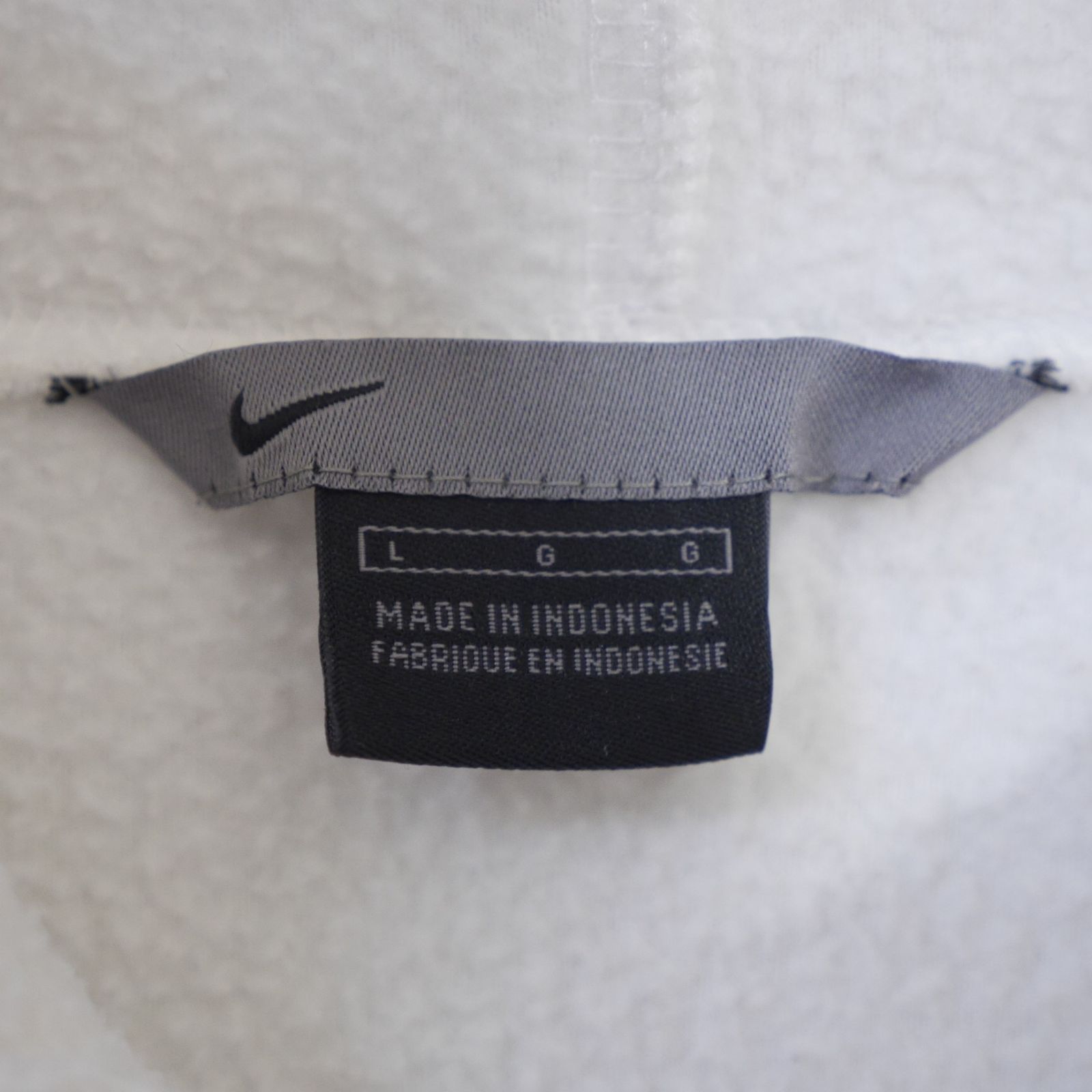 【NIKE】00s フーディー パーカー スウッシュ 刺繍ロゴ L Y2K ボロ 古着 00\u0027s ナイキ \"SWOOSH\" 刺繍ロゴ パーカー 青 L 00s