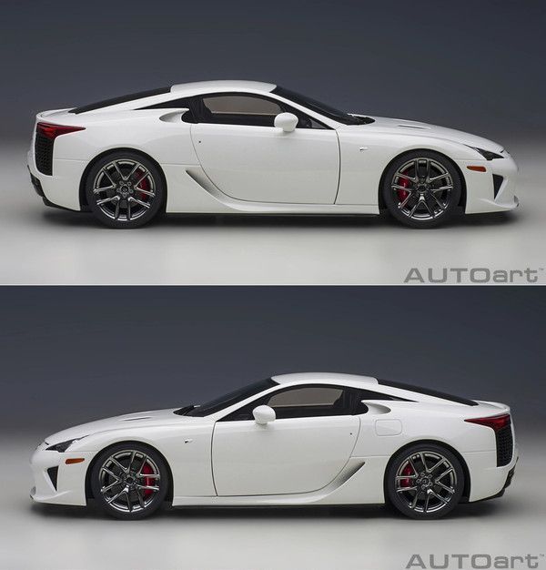 メル、カリ 新品 AUTOart 1/18 レクサス LFA ホワイテスト・ホワイト 完成品