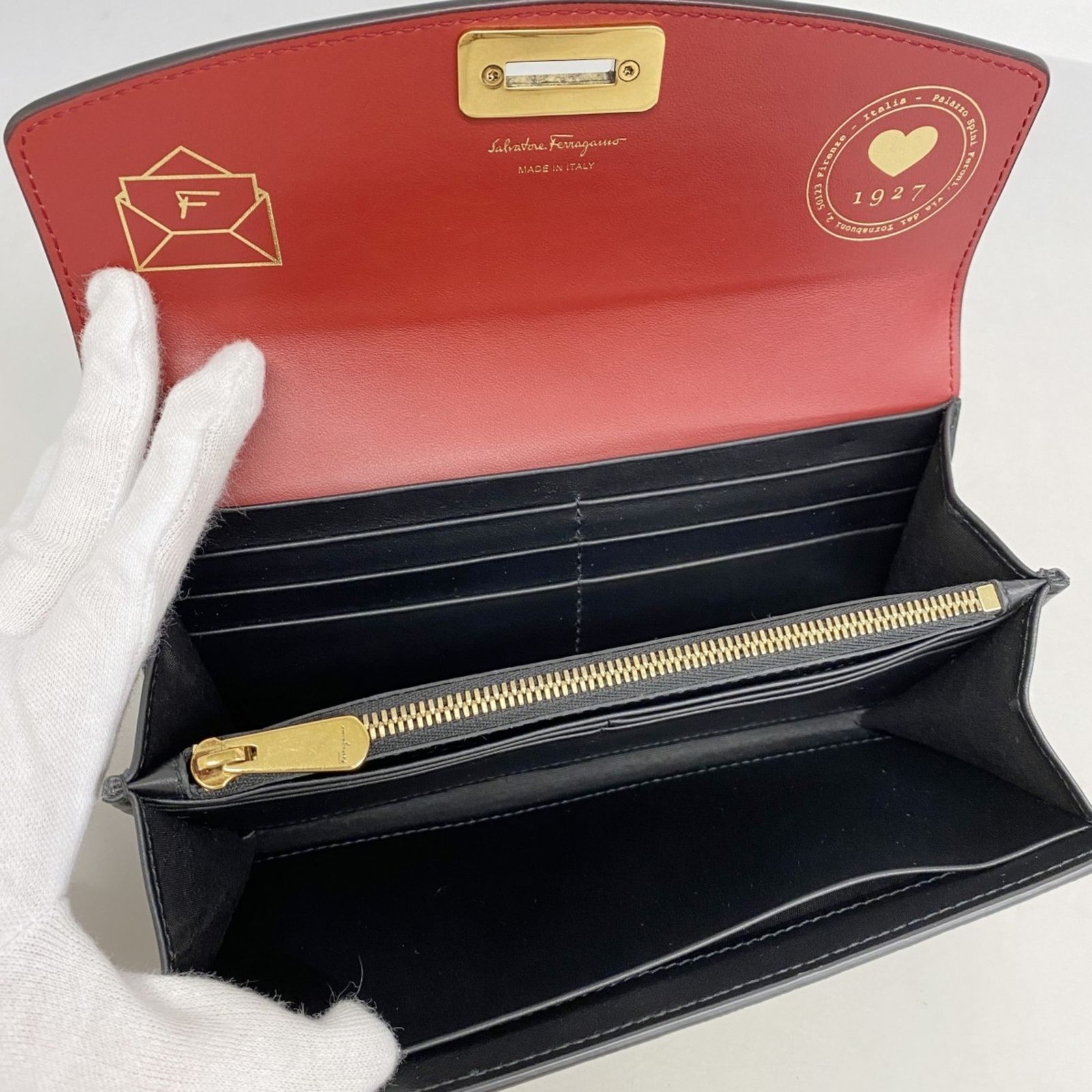 Ferragamo フェラガモ ガンチーニ 長財布 レザー 革 ブラック FERRAGAMO フェラガモ 財布 長財布 ガンチーニ レディース