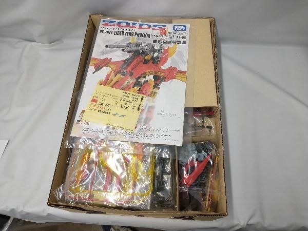 未組立品 プラモデル タカラトミｰ AZ-06 ライガｰゼロフェニックス 小売