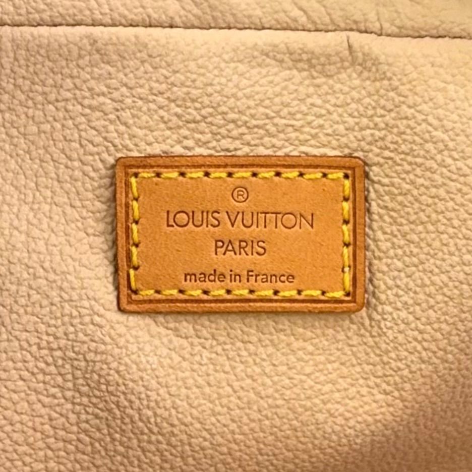 【匿名配送】Louis Vuitton トゥルース トワレット 28 モノグラム ルイヴィトン（LOUIS VUITTON）モノグラム トゥルース
