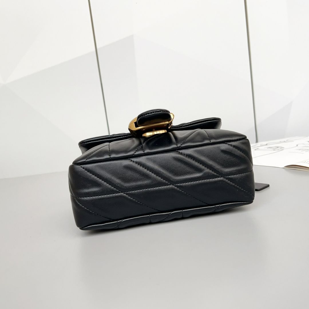 新品】COACH コーチ スクエアタビー 20 ショルダーバッグ CW629