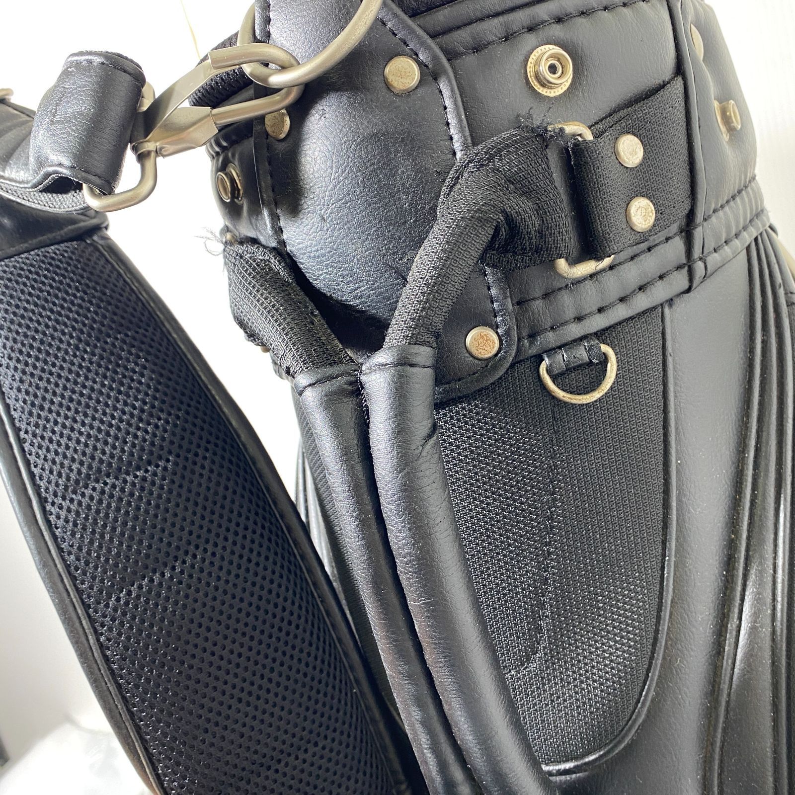 美品　xxio ゼクシオ　王道　ブラック キャディバッグ XXIO ゼクシオ キャディバッグ メンズ 超軽量 9.5型 4分割 軽量
