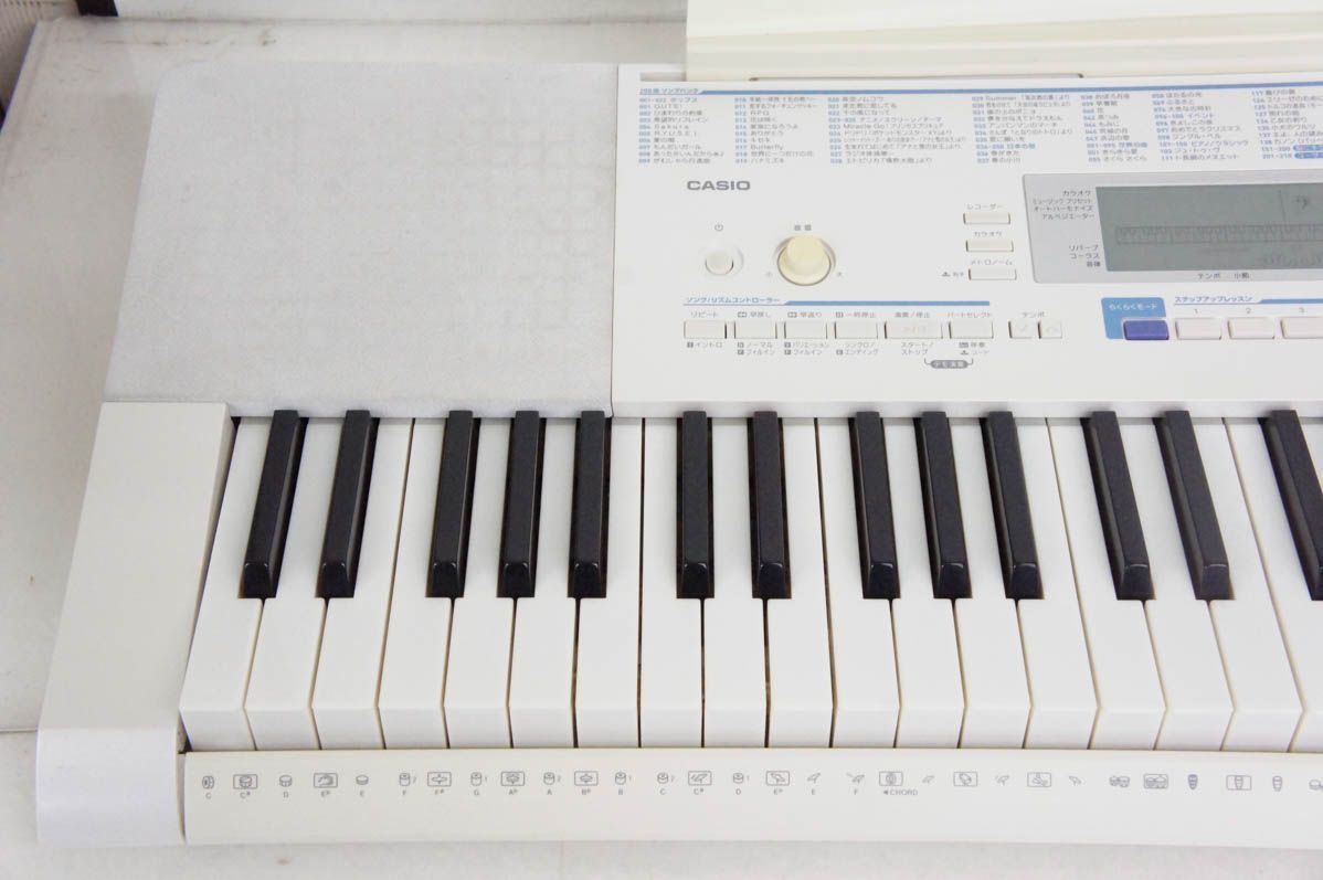 電子キーボード 61鍵
