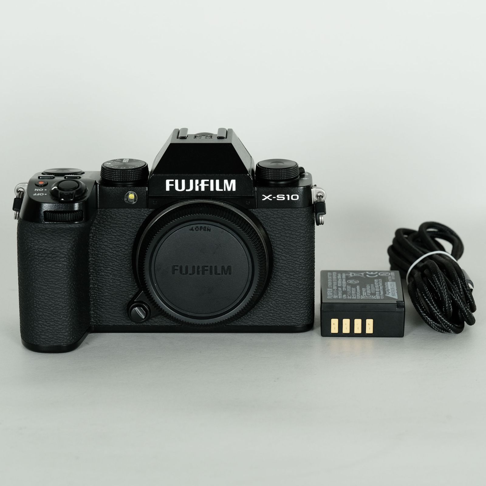【美品】FUJIFILM X-S10 ボディ Amazon | 富士フイルム(FUJIFILM) ミラーレスデジタルカメラ X